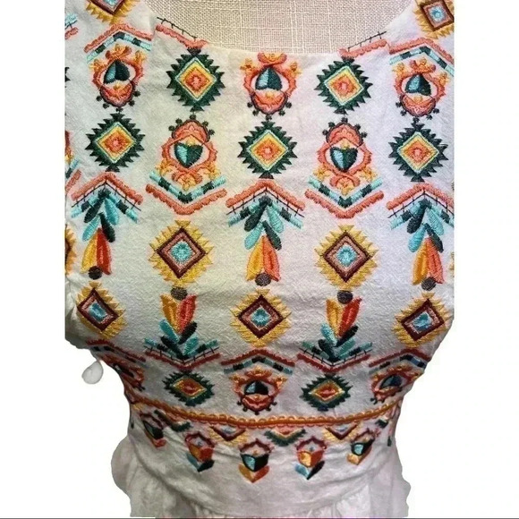 SHEIN  WOMEN’S STUNNING BOHO SMOCK EMBROIDERED DRESS W/ POM POM TRIM•SIZE S• - Picture 3 of 9